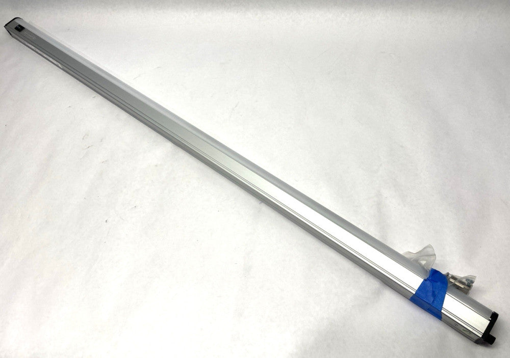 Banner WLB32C1130PBQ LED Light Bar Aluminum M12 1130mm Overall Length 87484