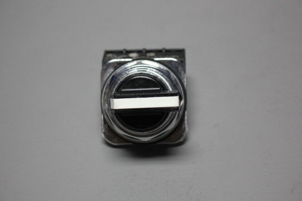 SIEMENS SELECTOR SWITCH, CONTACT BLOCK 52SA2CAB W/52BJK