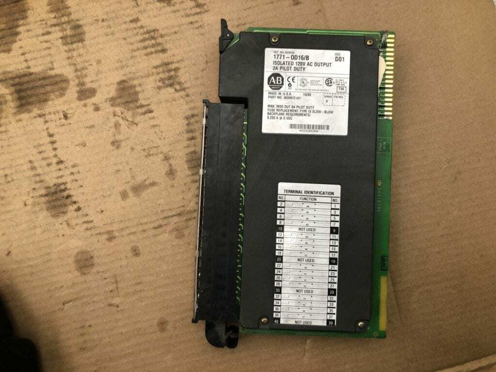 Allen-Bradley 1771-0D16/B Rev. D01 Isolated 120V AC Output 2A Pilot Duty