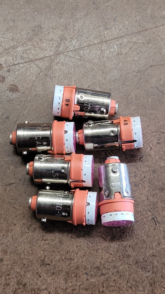 Lot of 6 IDEC LSTD-2R Red 24V AC/DC LED Lamps