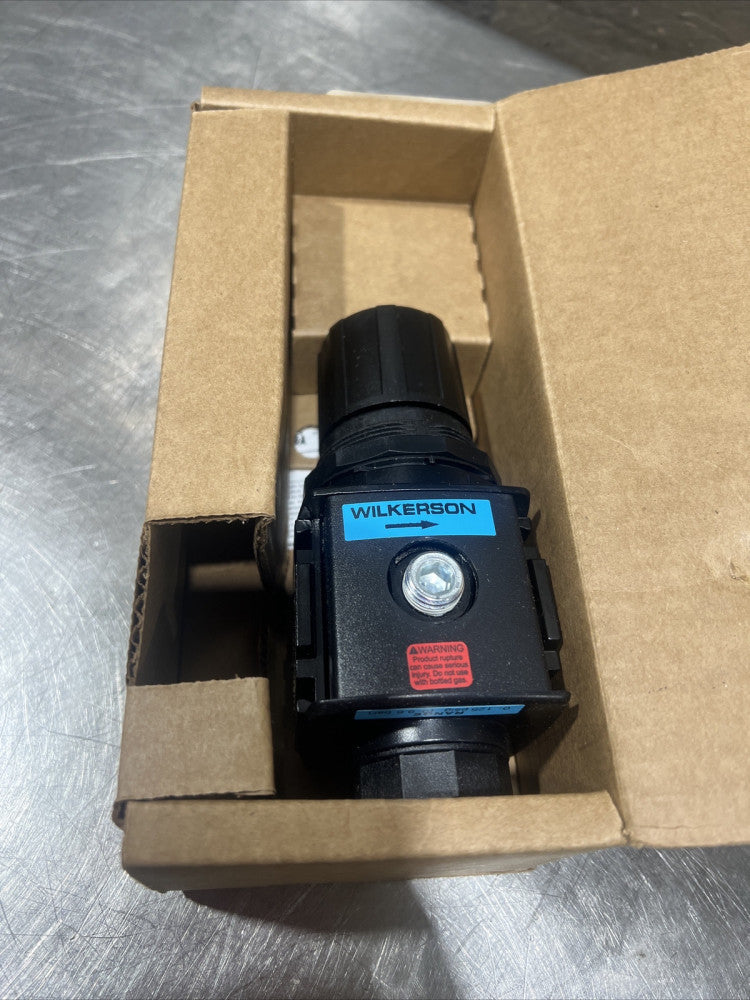 Wilkerson R18-02-F000 Regulator Nos Surplus