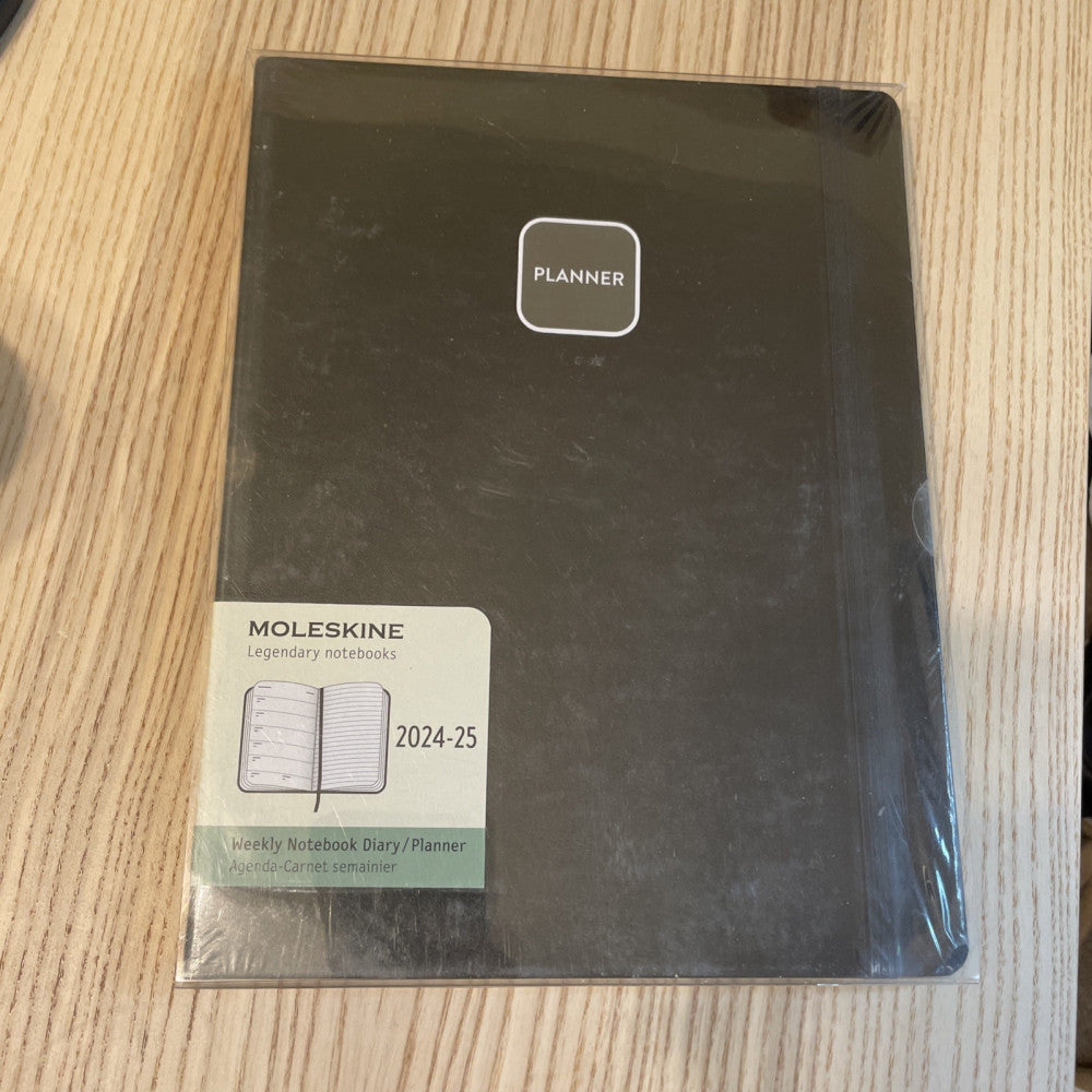 Moleskine 2024-25 XL Weekly Planner 9.84"x7.59" Hardcover Black
