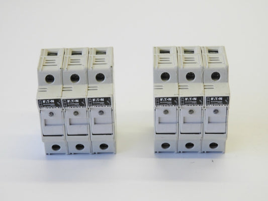 (Lot of 2) Eaton CHCC B42 Fuse Holder CC 600V 30A 50/60HZ