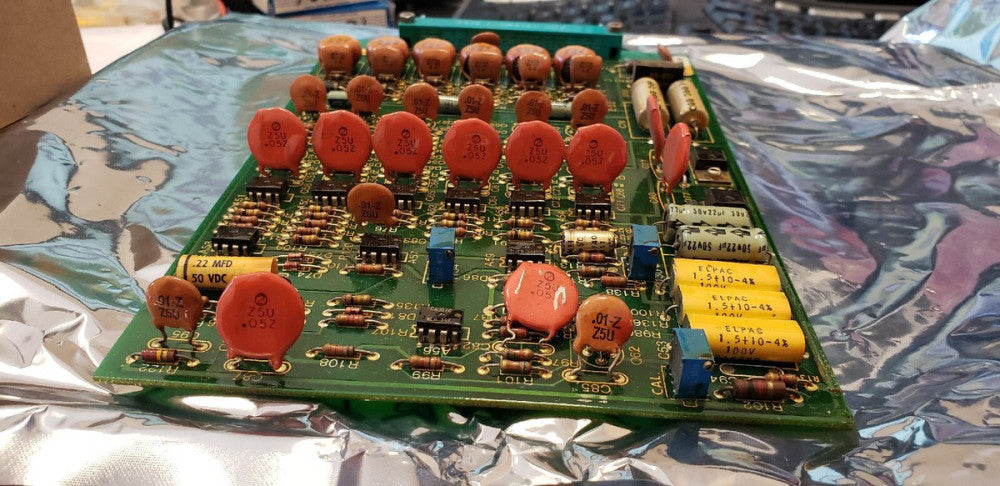 NEW MILLER ELECTRIC 070-609 CONTROL CARD ELECTRICAL BOARD 070609  ( G2-2E)