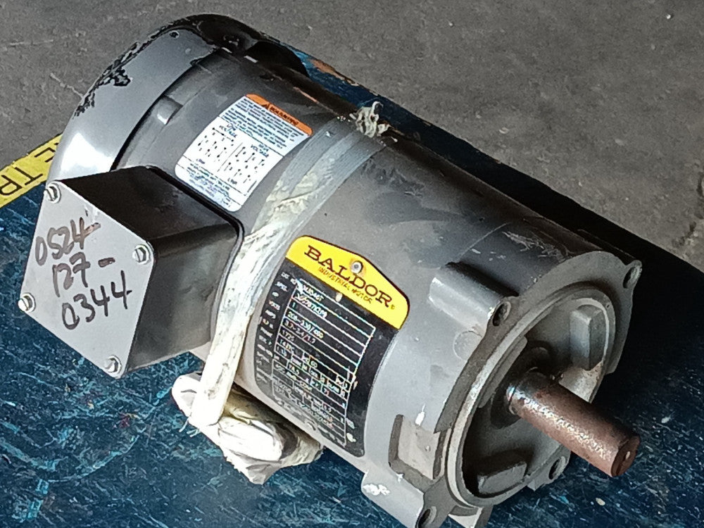 Baldor VM3546T AC Motor, 1hp, 1725rpm, 208-230/460v, 60Hz, 143TC, 3 Phase, TEFC
