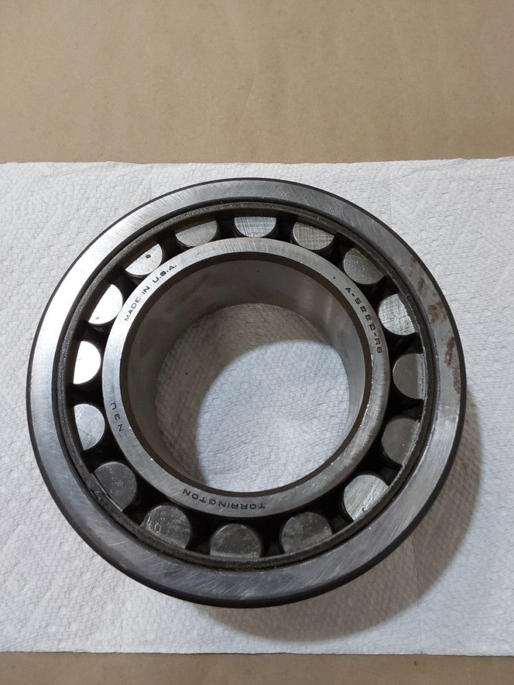 Torrington 5222WS + A5222R Cylindrical Roller Bearing