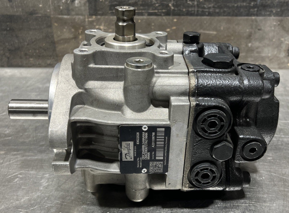 Danfoss Axial Piston Pump Model DDC20ARRBLSANNANACBACE0D0721N21NNNNNNN Nos