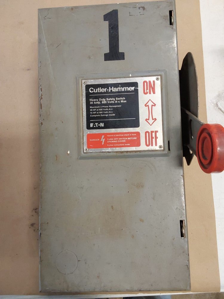 CUTLER-HAMMER DISCONNECT TYPE 1 DH361NGK 30AMP 600VOLT 3POLE FUSIBLE