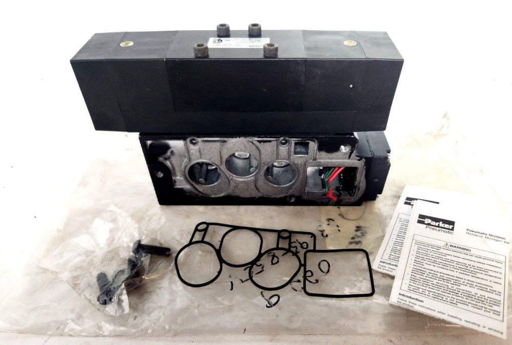 Parker Solenoid Assembly H2655BKA23B H26VXBK023B 145 PSI 120V NOS