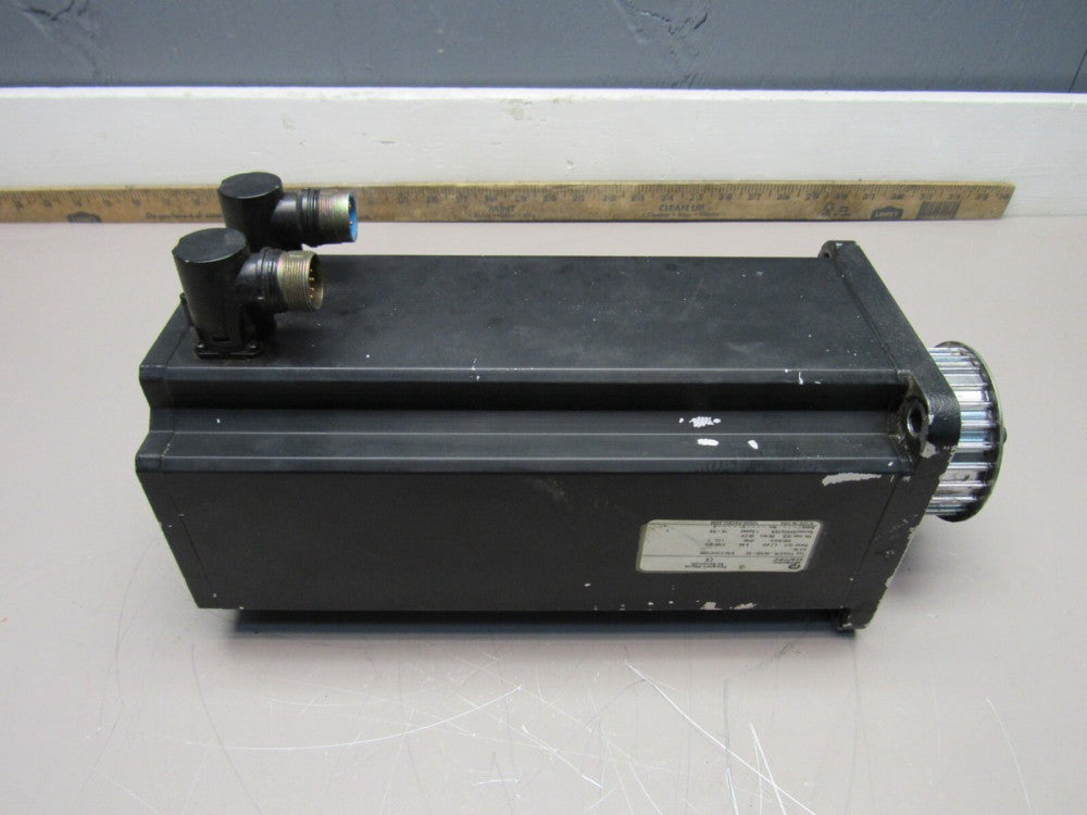 PACIFIC SCIENTIFIC PMA75R-01100-00 SERVO MOTOR 4.2kW 2100RPM GOOD TAKEOUT !!