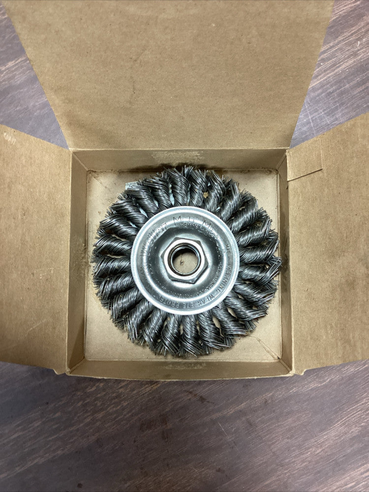 1 WEILER 4" Knot Wire Wheel Brush, 5/8"-11 Arbor Hole, 3AC17 #13120
