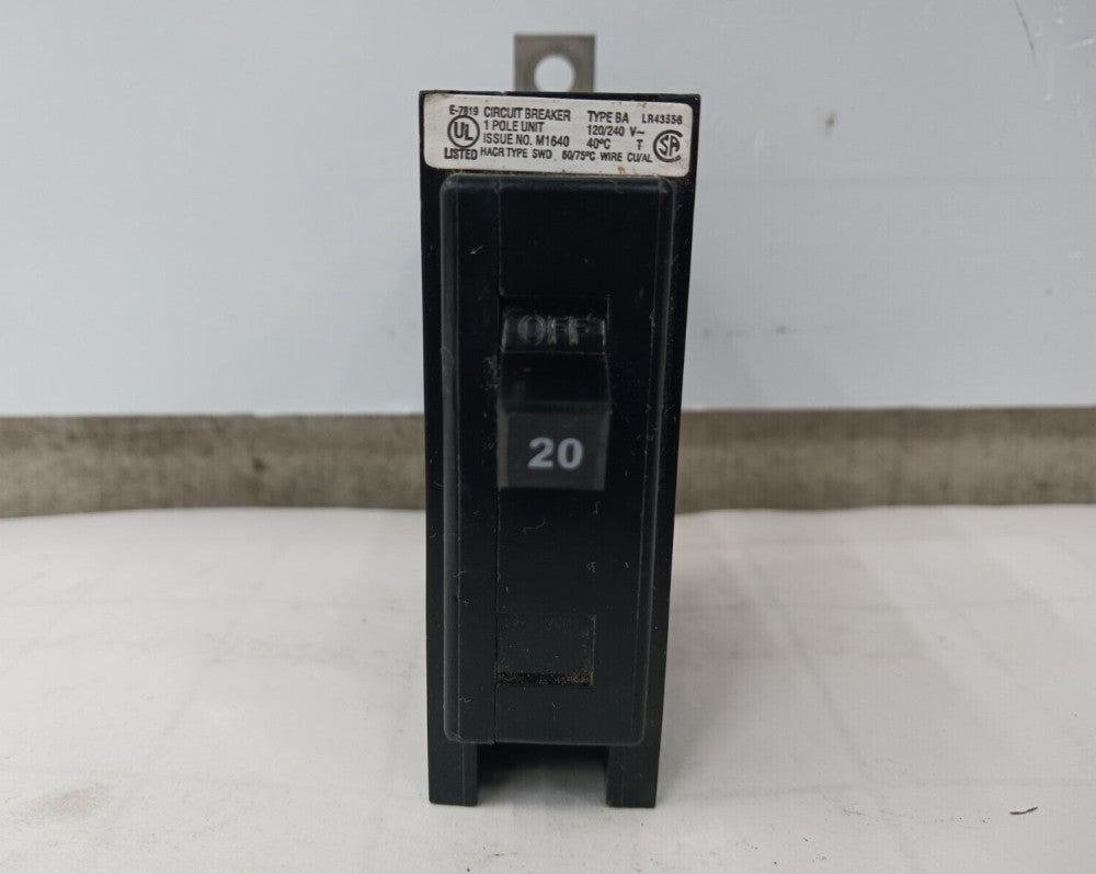 CUTLER HAMMER 20 AMP CIRCUIT BREAKER 1 POLE 120/240 VAC BA120