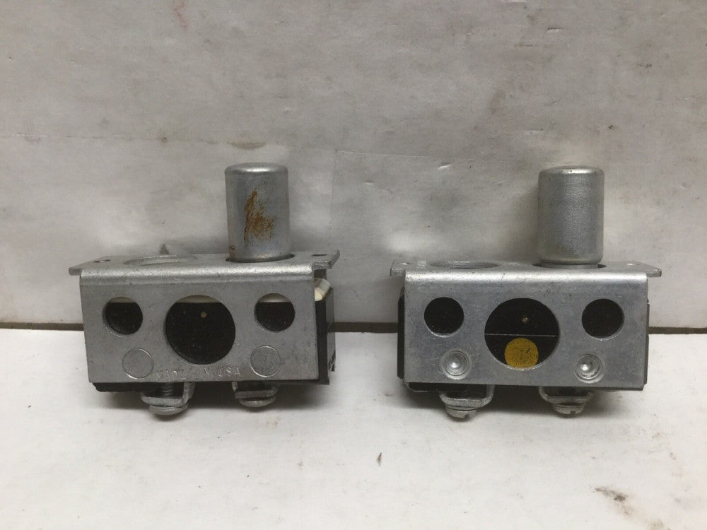MICRO SWITCH WZ-RQ41 Button Plunger Switch W/ Bracket On/Off, 15A 125V (Lot of 2