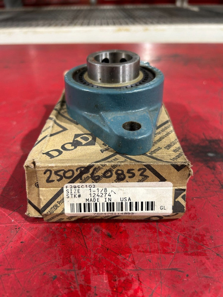 NEW IN BOX Dodge F2BSC102 1-1/8" 2-Bolt Flange Mount Ball Bearing