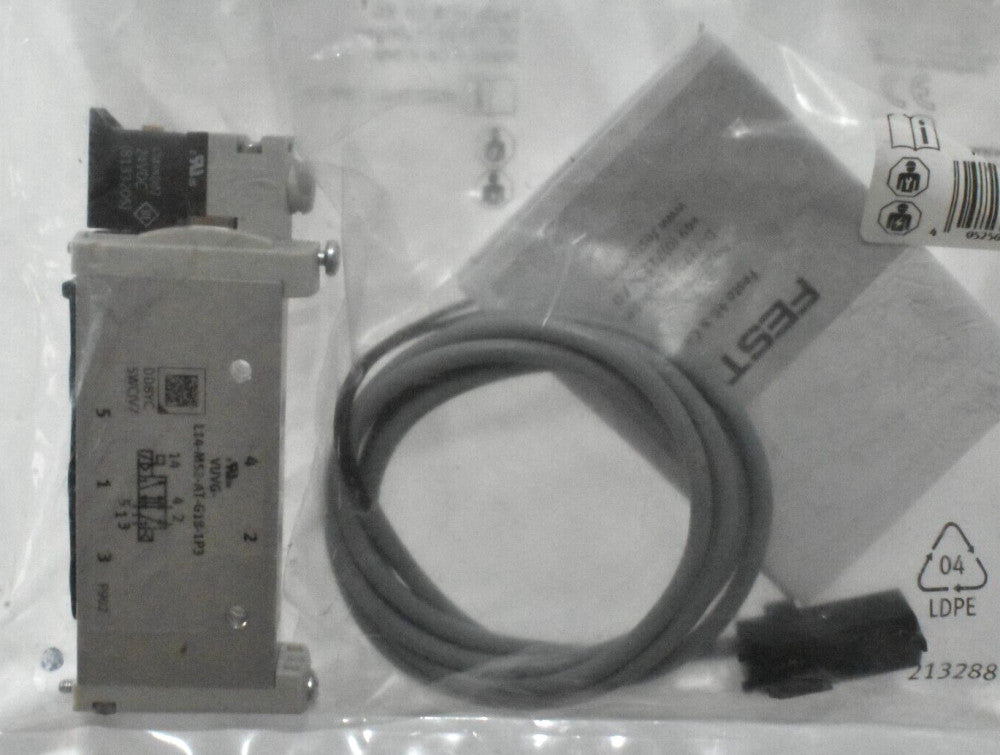Festo VUVG-S14-M52-AT-G18-1K7RL Solenoid Valve 564212 VUVG-L14-M52-AT-G18-1P3