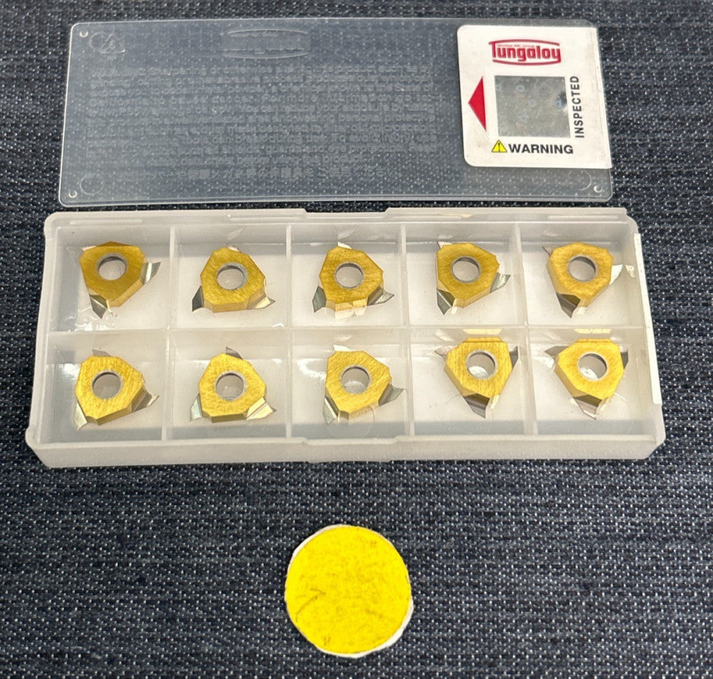 TUNGALOY GROOVING INSERT JTGR3075F J740  LOT OF 10
