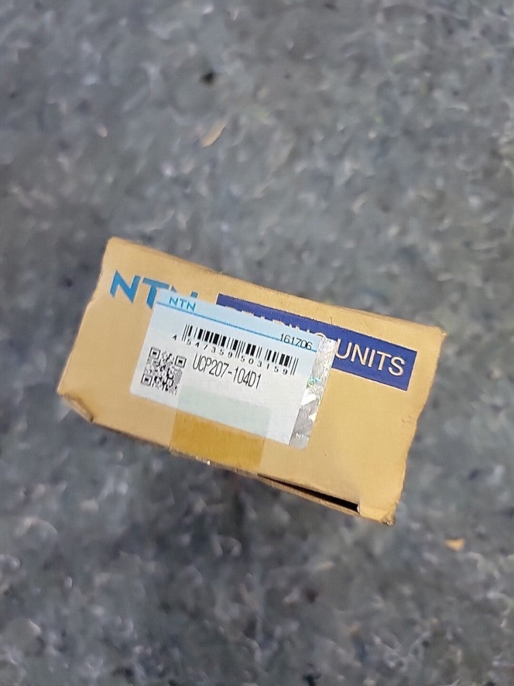 NTN UCP207-104D1 Pillow Block Brg,1 1/4 in Bore,Cast Iron