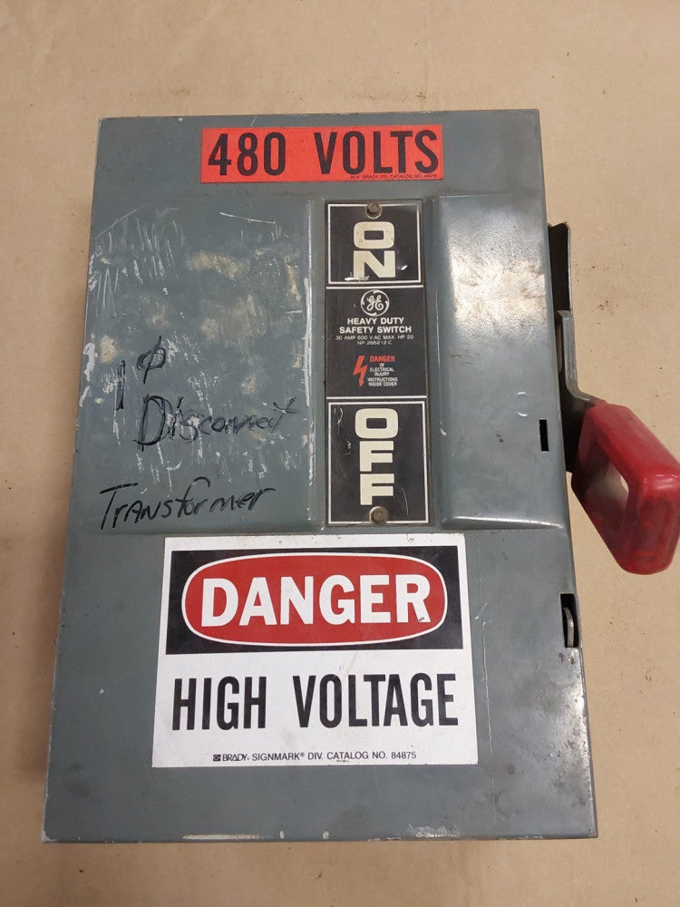 GE 30Amp 600V Fusible Safety Switch Cat No. TH3361