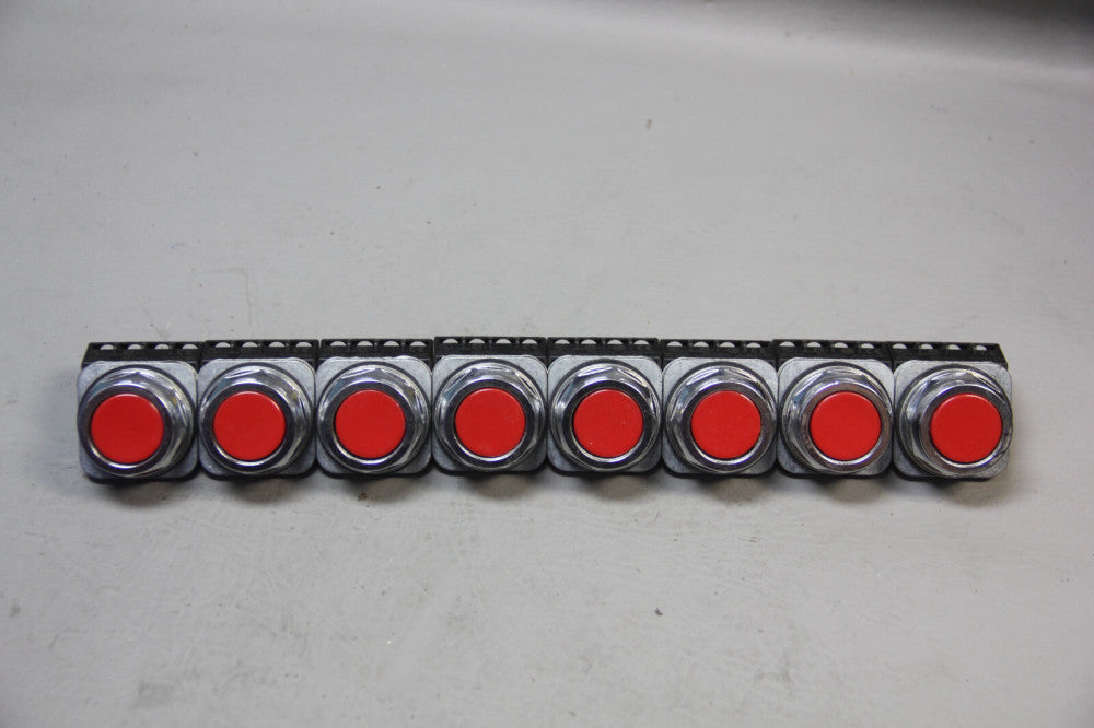LOT OF 8 UNUSED SIEMENS FLUSH PUSHBUTTONS 52PA8A2