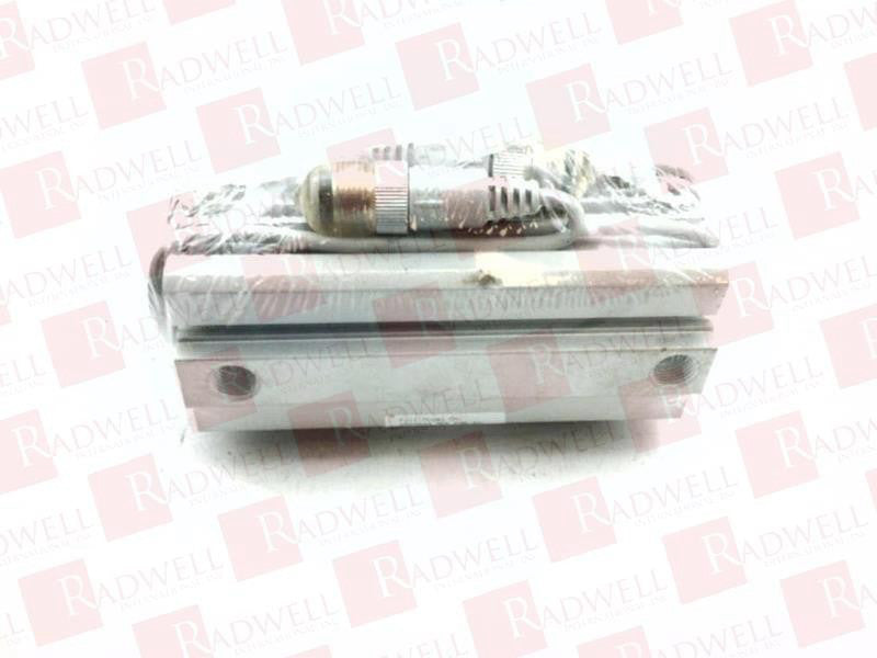 SMC CDQ2B3275DF7DWSC / CDQ2B3275DF7DWSC (NEW NO BOX)