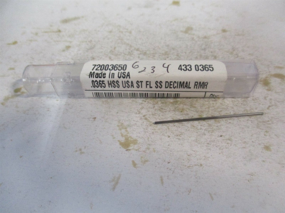 (433-0.0365) 0.0365" x 1/2" x 1-1/2" Straight Shank HSS 3-Flute Chucking Reamer 