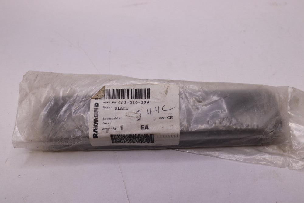 Raymond Carrier Plate 623-010-109