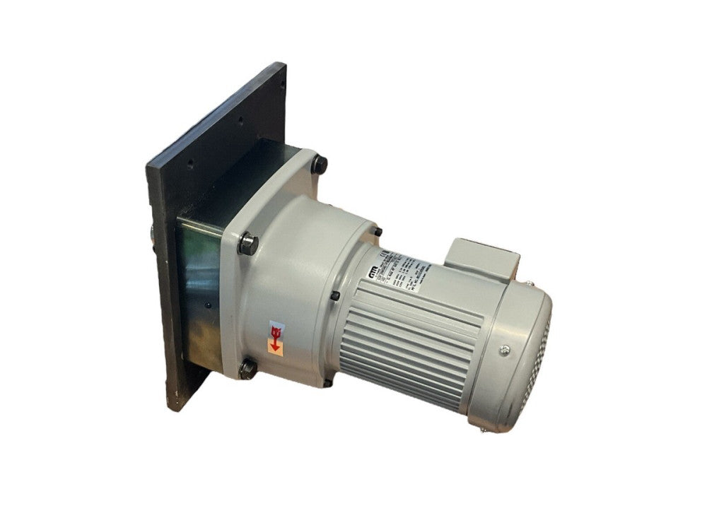 GTR Nissei G3F28N040-YTM040NAX 3-Phase Induction Motor Gear Reducer 0.4kW 40:1 R