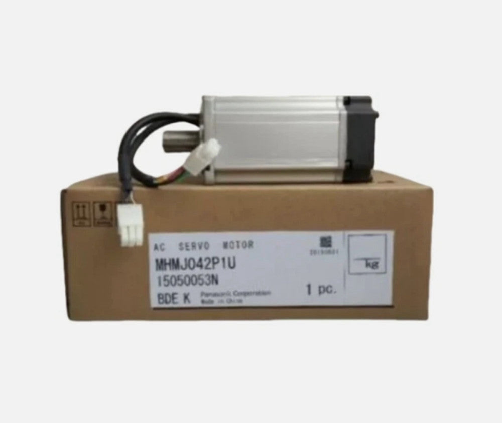 One Brand New PANASONIC MHMJ042P1U Servo Drive