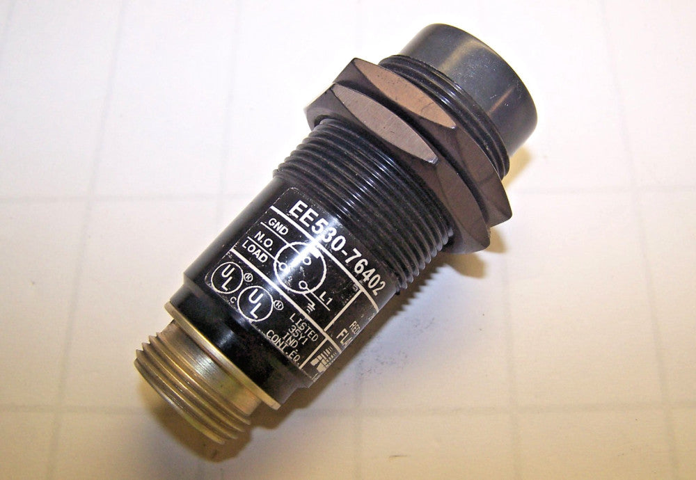 NAMCO Proximity Sensor 2W 20-230V AC/DC 0.5 Amp  EE530-76402