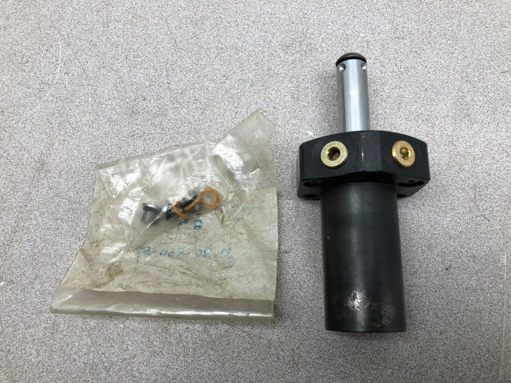 NEW NO BOX VEKTEK SWING CLAMP TOP FLANGE 15-0509-08-R