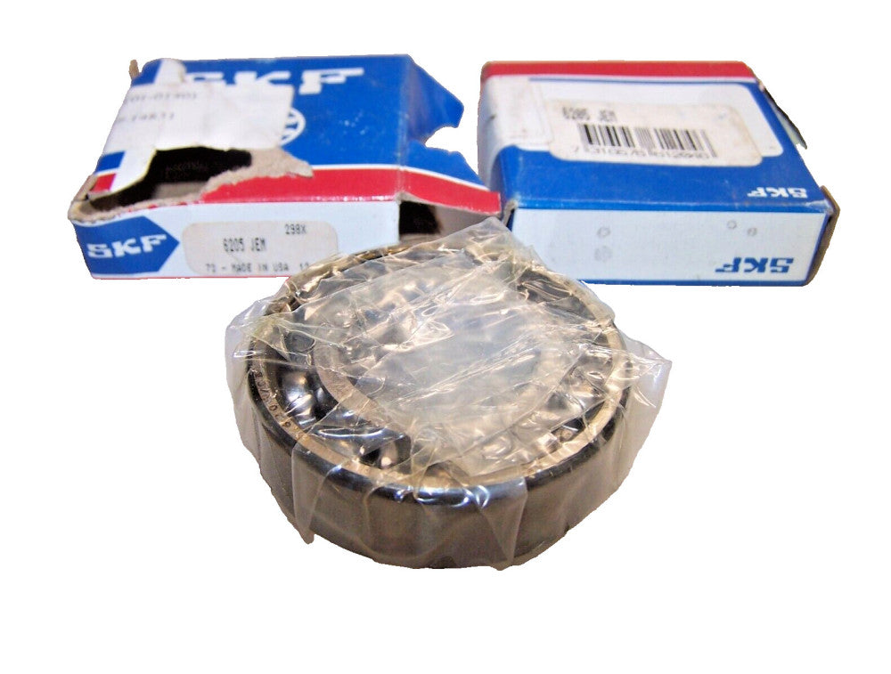 2) NEW SKF BALL BEARINGS 25mm X 52mm X 15mm  6205-JEM  LOT OF 2