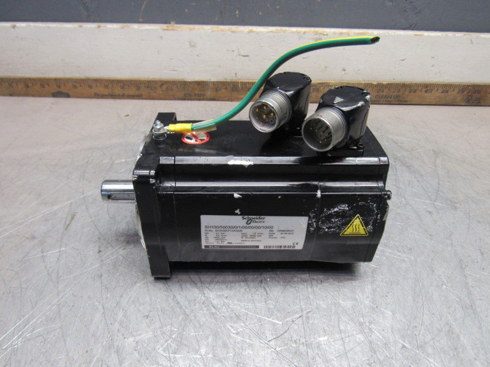 SCHNEIDER SH100/50030/0/1/00/00/00/10/00 SERVO MOTOR 480V 6000RPM USED TAKEOUT !