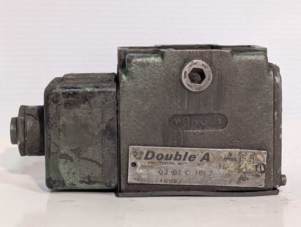 Double A QJ-01-C-10F2 Hydraulic Directional Valve