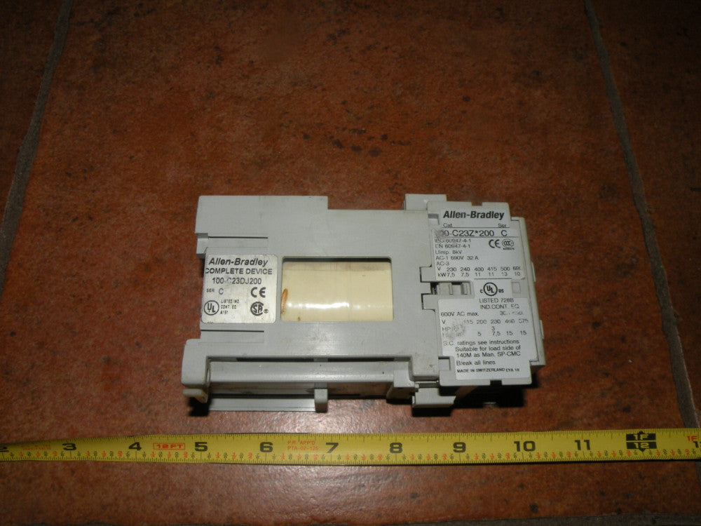 (1) Allen Bradley Contactor 100-C23DJ200 Ser. C USED