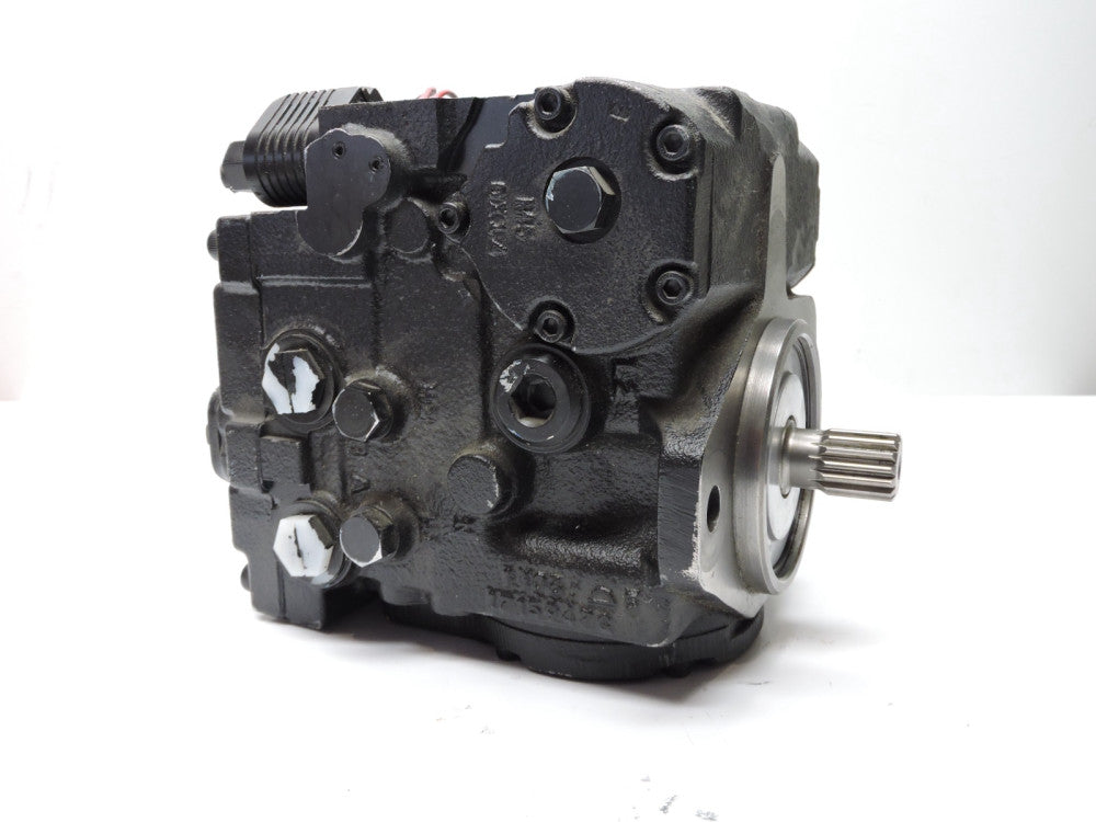 Danfoss 42R28DG2A253 Hydraulic Axial Piston Motor PVM28-720, VNF2H2T2828 - NEW!