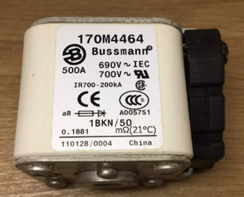 One Brand New BUSSMANN 170M4464 Fuse 700V 500A
