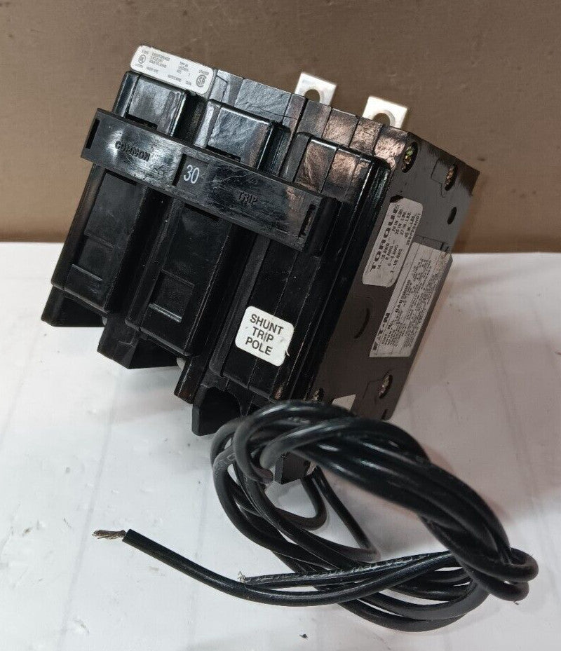 NEW EATON BAB2030S 30 AMP BOLT-ON CIRCUIT BREAKER W/ SHUNT 2 POLE 120/208/240V