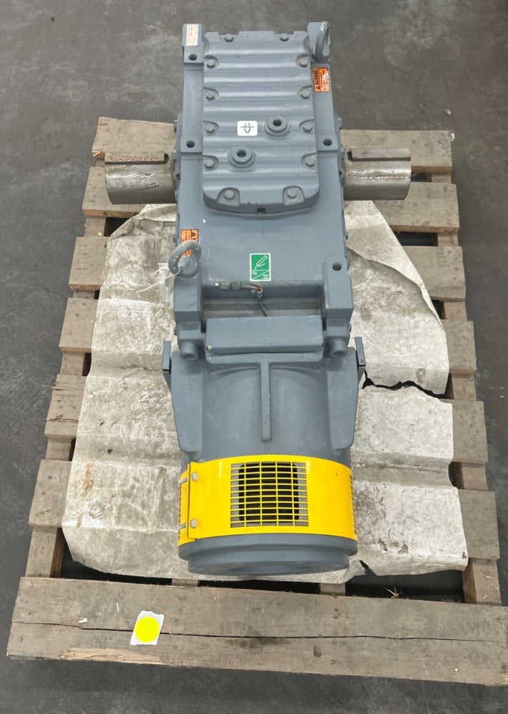 SEW-EURODRIVE  GEAR BOX  MC3RLSF05  87-7228323802.0002.15.20