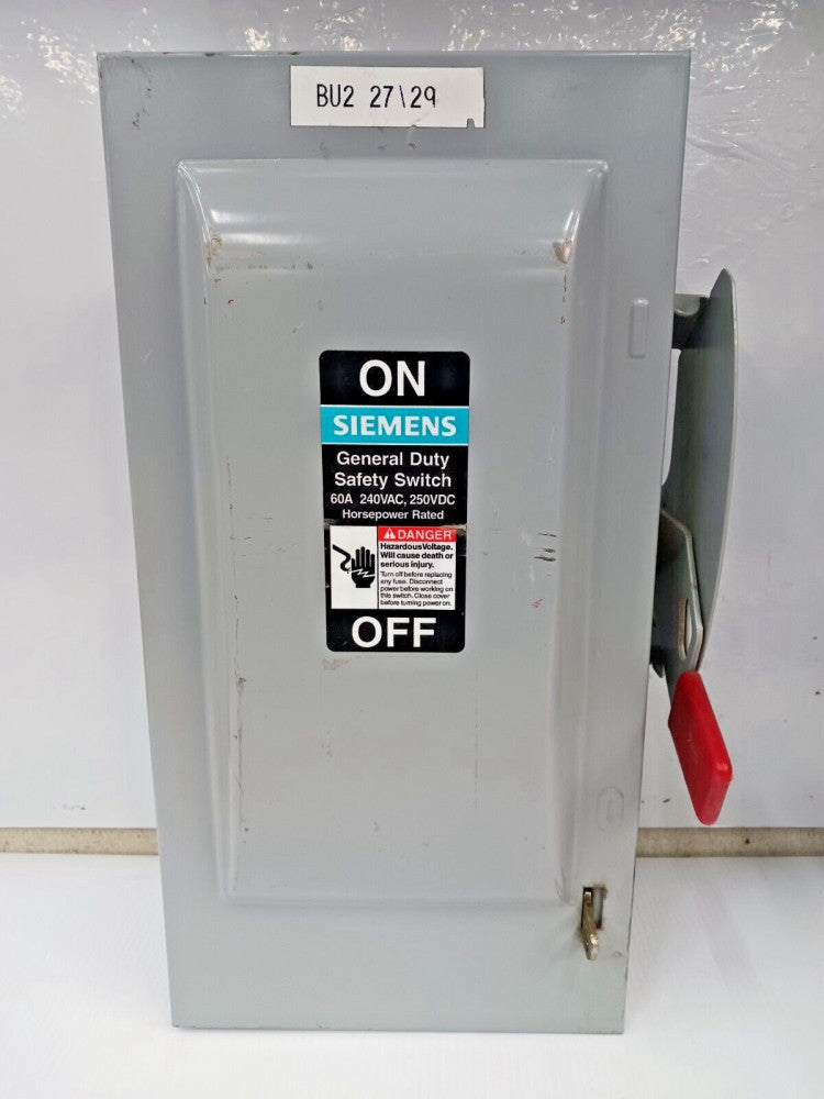 SIEMENS 60 AMP FUSIBLE SAFETY SWITCH DISCONNECT 2 POLE 240 VAC / 250 VDC GF222N