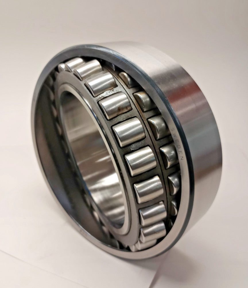 SKF 23026-C Spherical Roller Bearing 130x200x52mm ref#'s 23026C / 23026-CC-W33