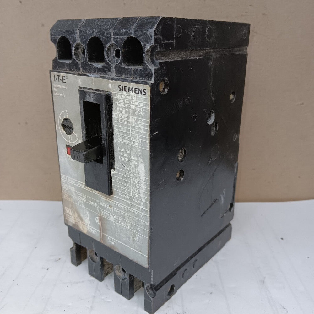 SIEMENS ED63B010 MOTOR CIRCUIT PROTECTOR 10 AMP 3 POLE 600 VAC