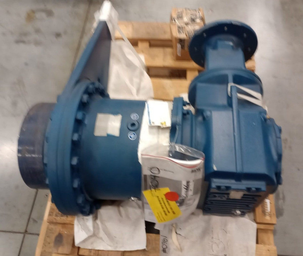 SEW Eurodrive PHF031TKF107AM365 x 199.89 Used Gear Box KF107-AM364/365 x 9.94
