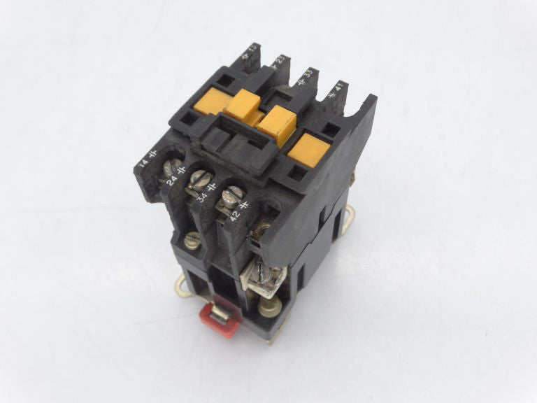 SCHNEIDER ELECTRIC CA2-DN131F7 Relay