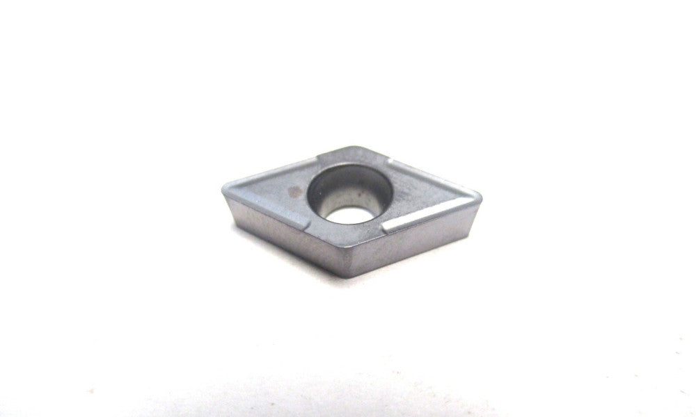 Iscar (5596185) Grade IC3028 DCMT 3-2 Carbide Turning Insert - Lot of 2
