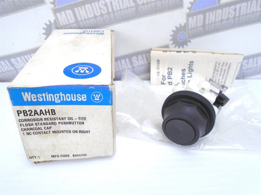 Westinghouse - PB2AAHB - Flush Standard Push Button - OIL TITE - (NEW in BOX)