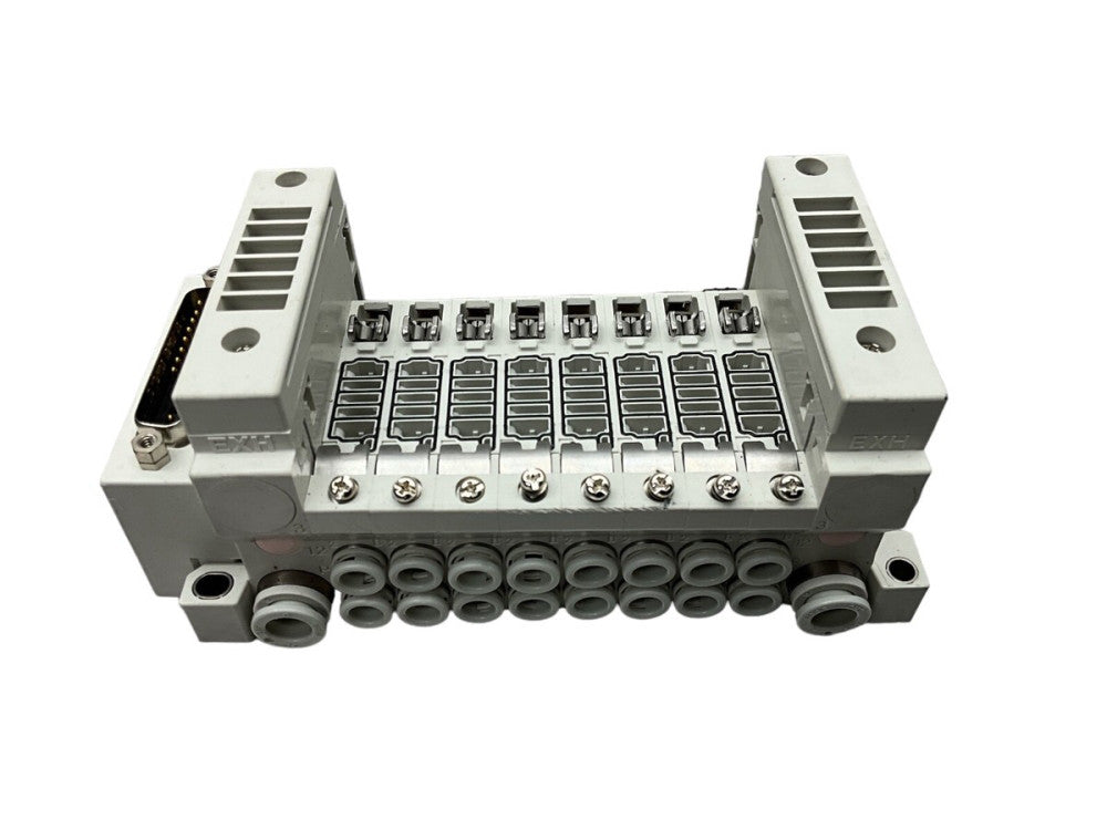 SMC VV5Q11-C01-07-DAL01096 7 STATION PNUEMATIC MANIFOLD VALVE BODY BASE.  P5