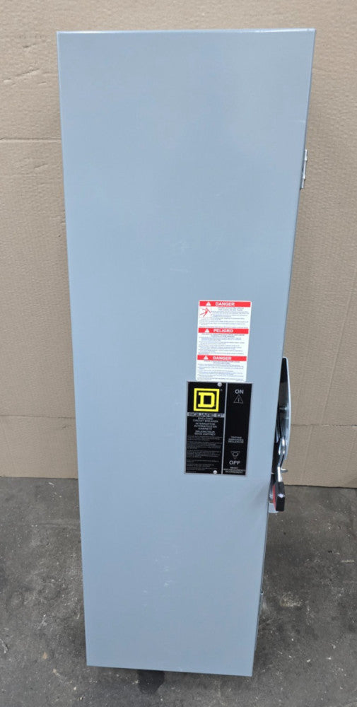 New Square D 400 Amp Circuit Breaker Enclosure 600 VAC 3 Phase Type 3R LA400AWK