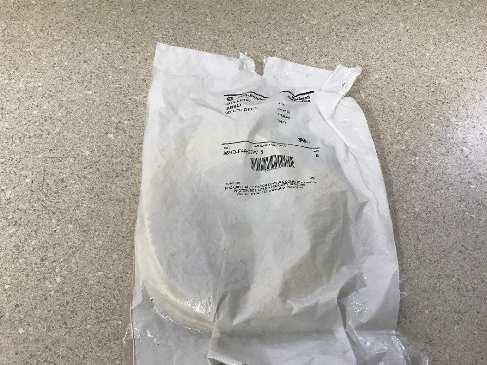 Allen Bradley  889D-F4ACDM-5  NEW