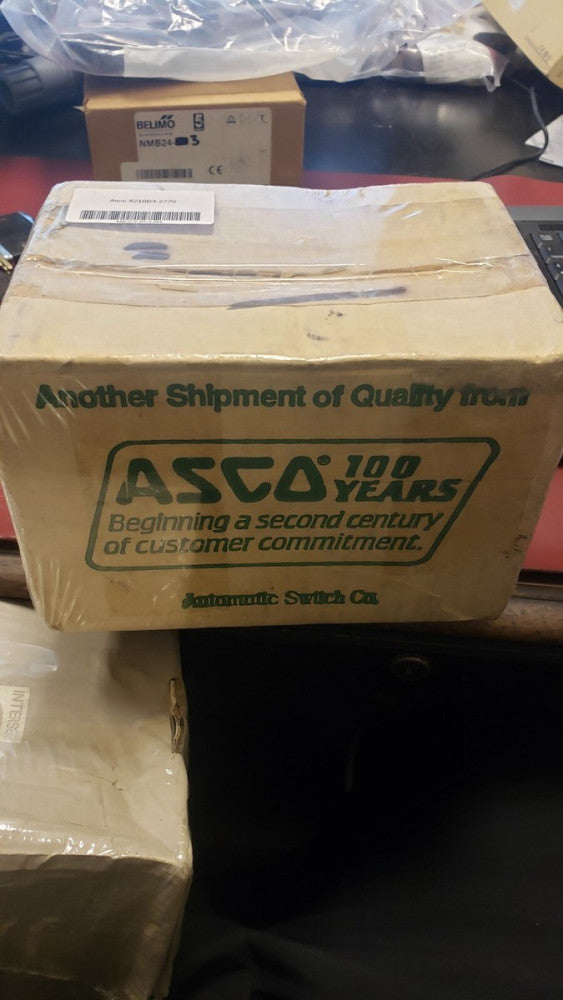NEW ASCO Red Hat Solenoid Valve 8210D4-277 /8210D4277 ( B2-5A)