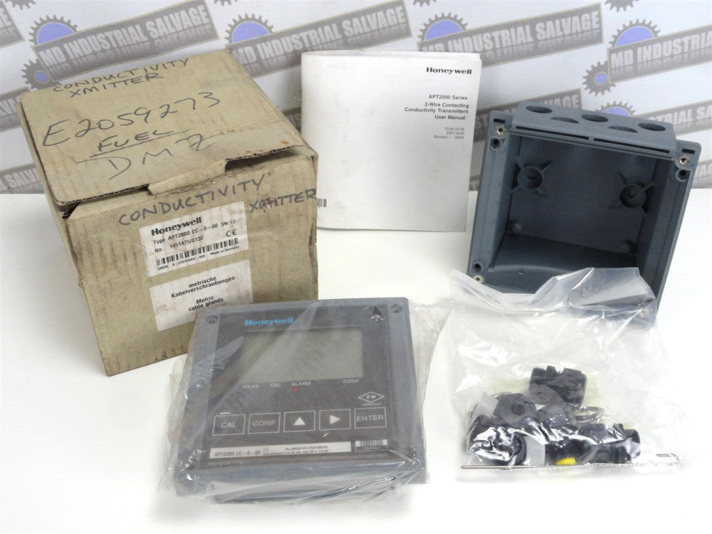 HONEYWELL APT2000 CC-0-00 Conductivity Transmitter (NEW in BOX)